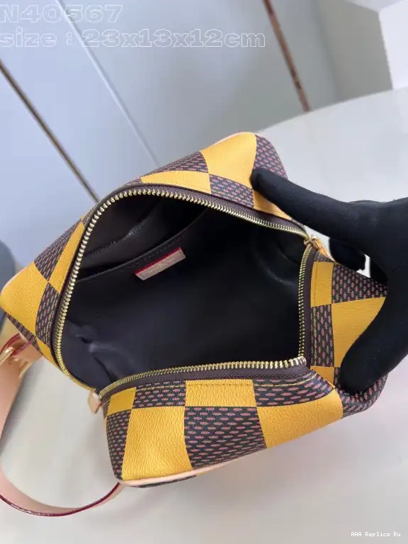 AAA Replica Ru VUITTON bag-23*13*12CM LOUIS KIT DOPP LOCKER 0605